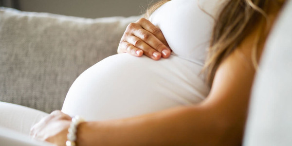Vapoter et grossesse : questions les plus fréquemment posées par les futures mamans